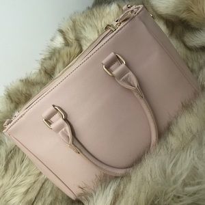 Light pink handbag